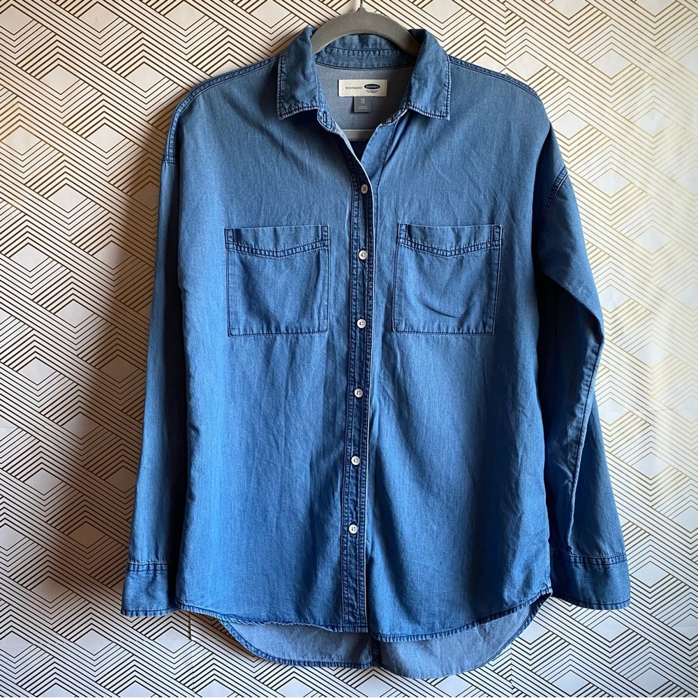 Old Navy boyfriend fit button up top
